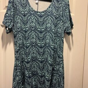 LuLaRoe perfect tee mint and navy blue Short Sleeve Top shirt 2XL